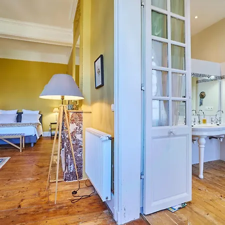 De Charme Le Clos De La Cathedrale En Sud Gironde Bed & Breakfast 3*