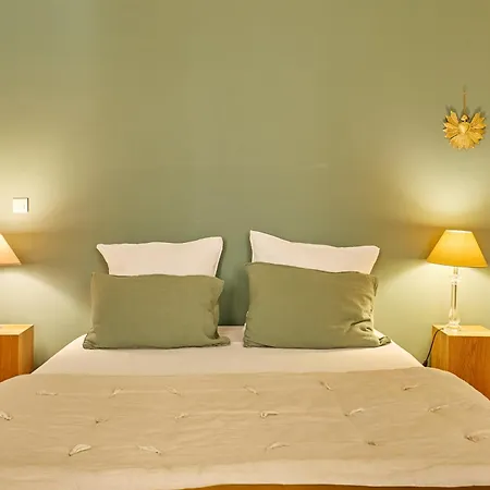 Bed & Breakfast De Charme Le Clos De La Cathedrale En Sud Gironde Bazas